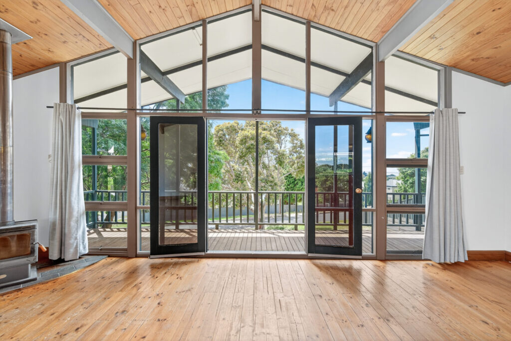 Vendor Encounter Bay property