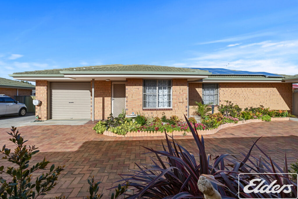 Seller of a unit in Victor Harbor property
